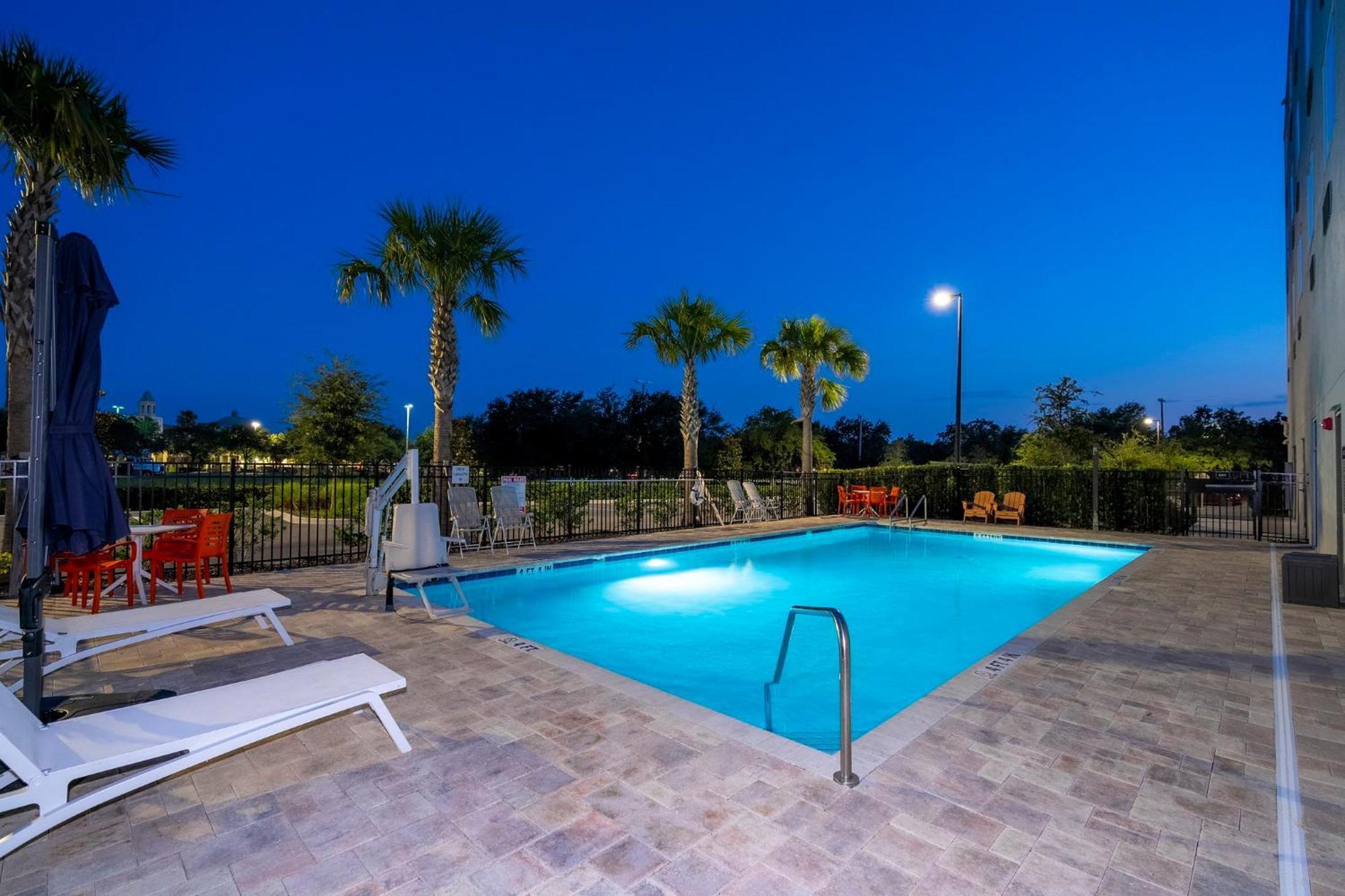 Spot X Hotel Orlando Intl Dr By The Red Collection Lake Buena Vista Eksteriør billede